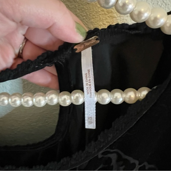 Free People Boho Black Lace Velvet Tunic - Picture 5 of 7